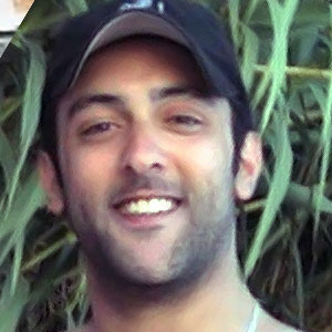 WASSIM BENNIS, tatuador no estúdio Savage Ink